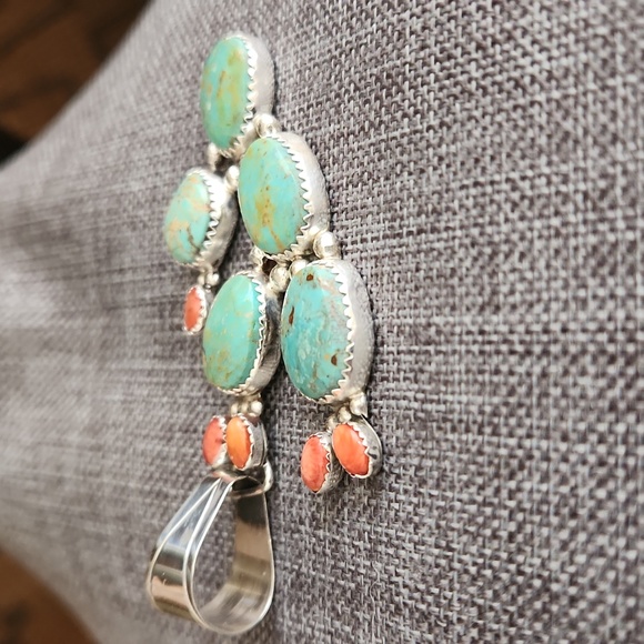 Gorgeous NWOT Native American Navajo Handmade Turquoise Cactus Pendant  🩵🌵💚🎁 - Picture 5 of 12